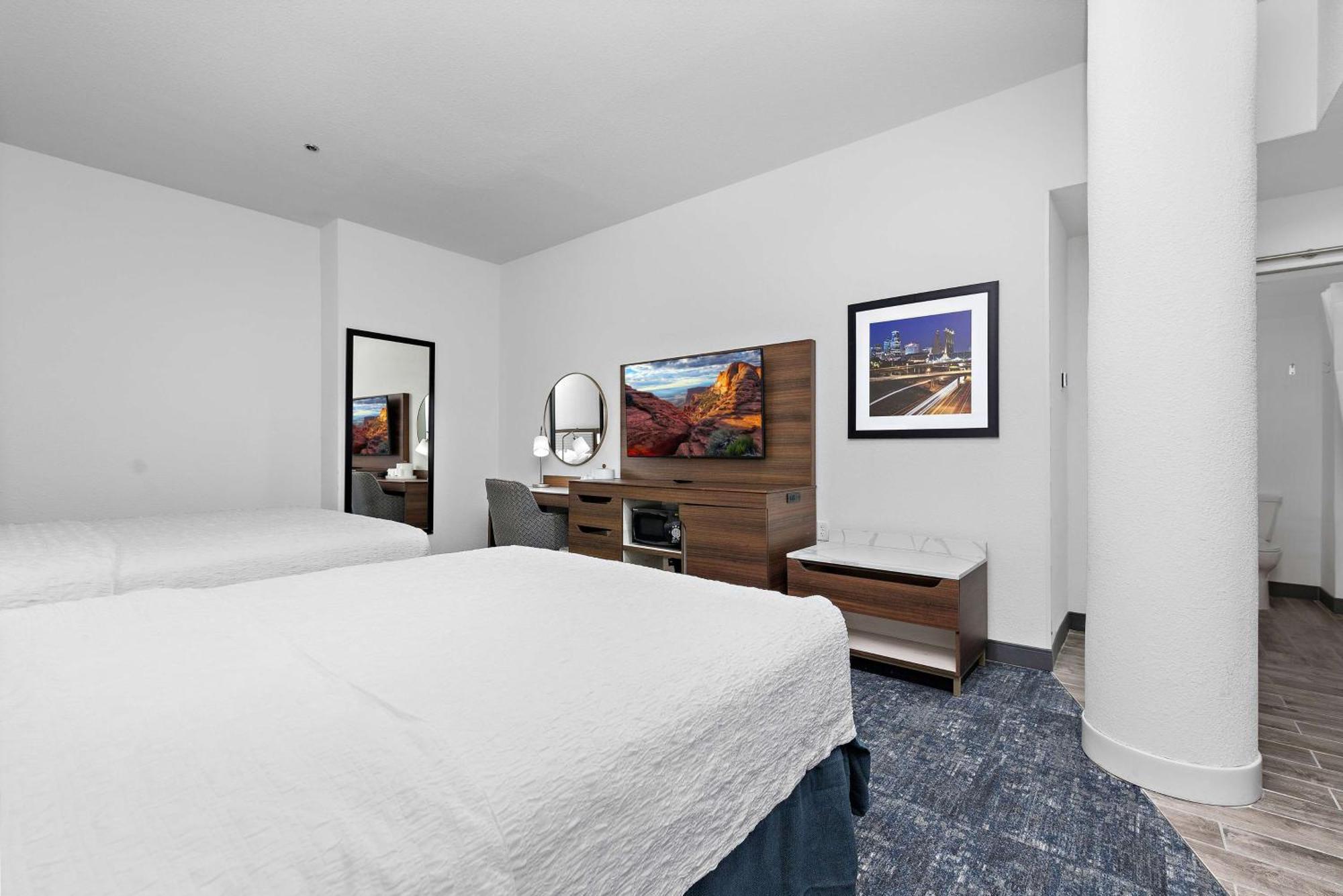 Hampton Inn Kansas City - Downtown Financial District Exterior foto